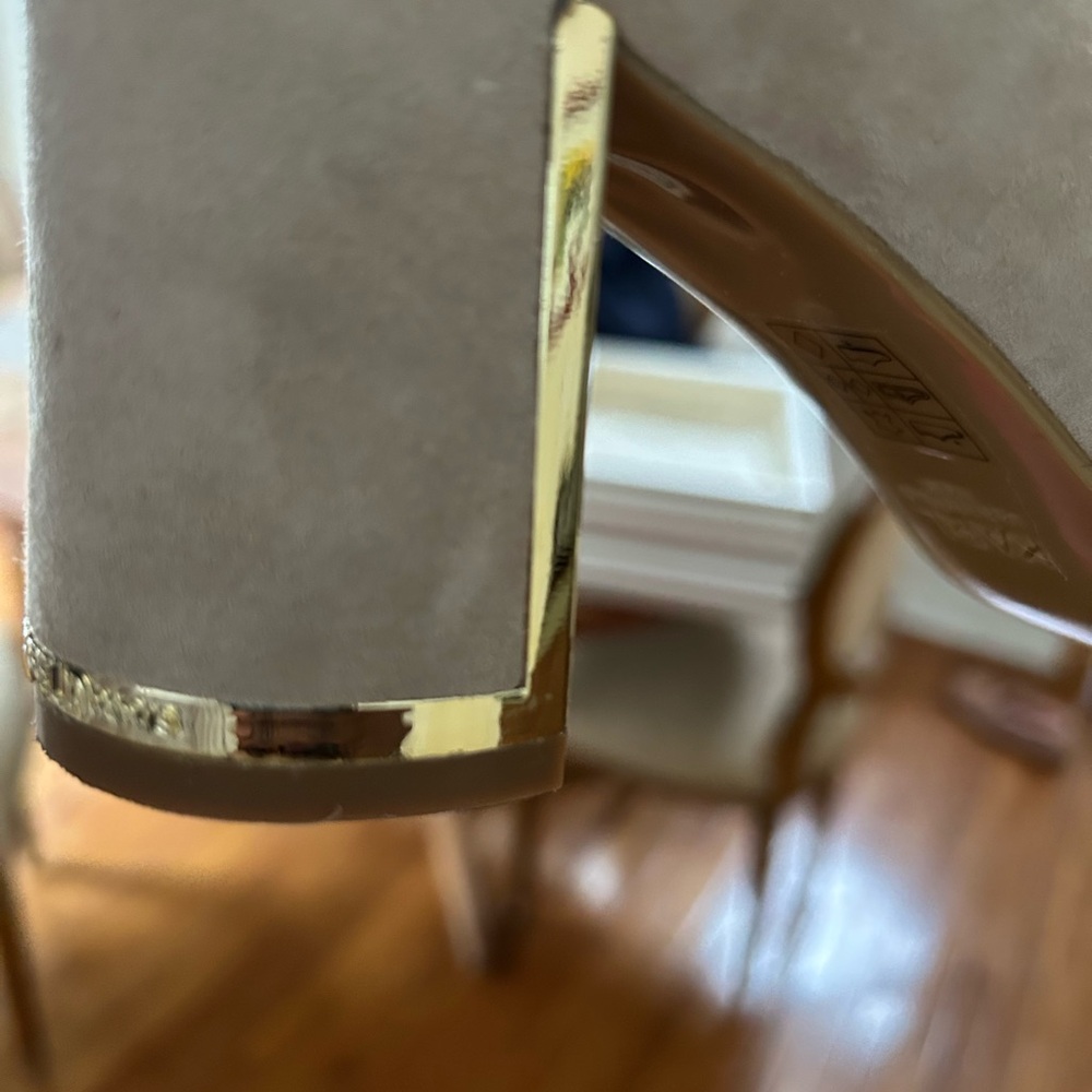 Karl Lagerfeld Cream Block Heel Women's Shoes - Picture 7 of 8